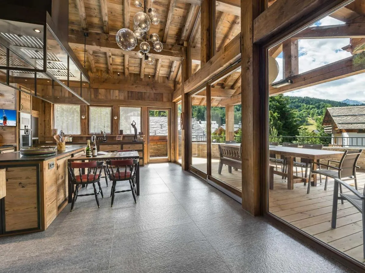 Chalet De Luxe A Meribel : Piscine, Hammam Et Proximite Telesiege - Fr-1-566-5 Les Allues