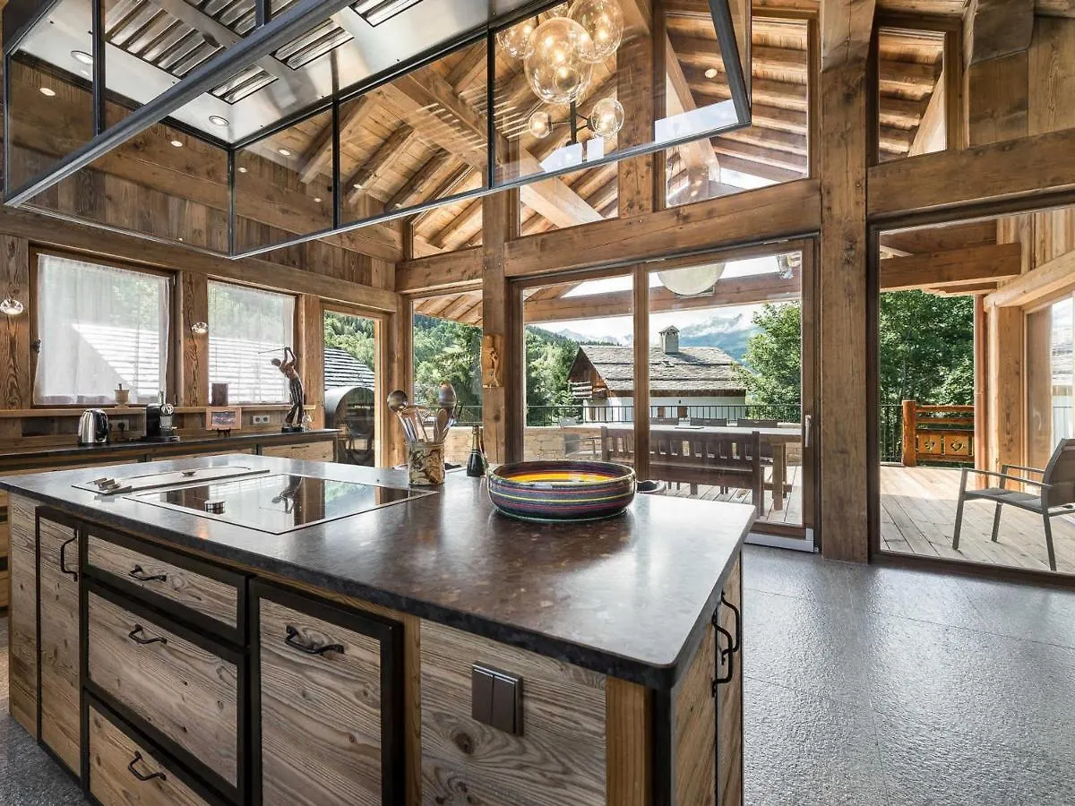 Chalet De Luxe A Meribel : Piscine, Hammam Et Proximite Telesiege - Fr-1-566-5 Les Allues France