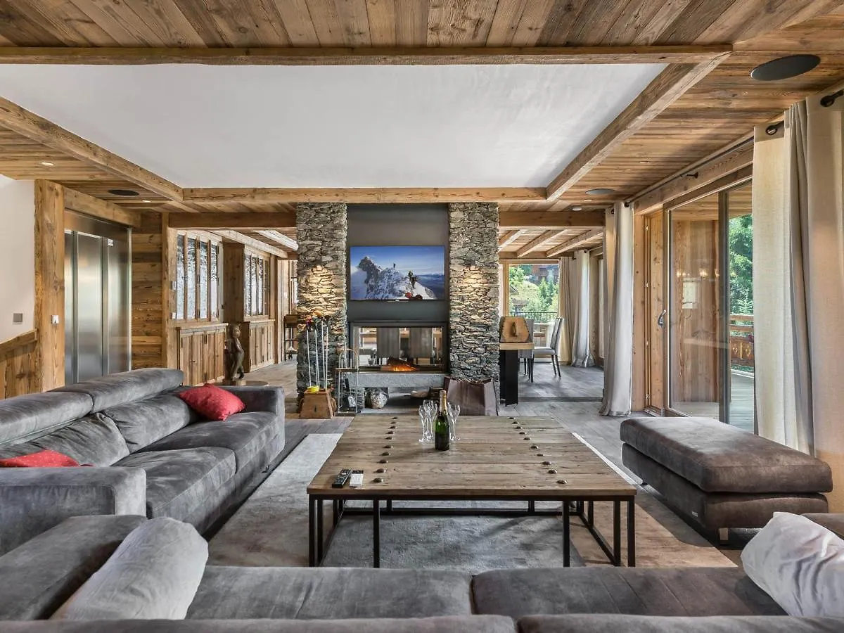 Chalet De Luxe A Meribel : Piscine, Hammam Et Proximite Telesiege - Fr-1-566-5 Les Allues